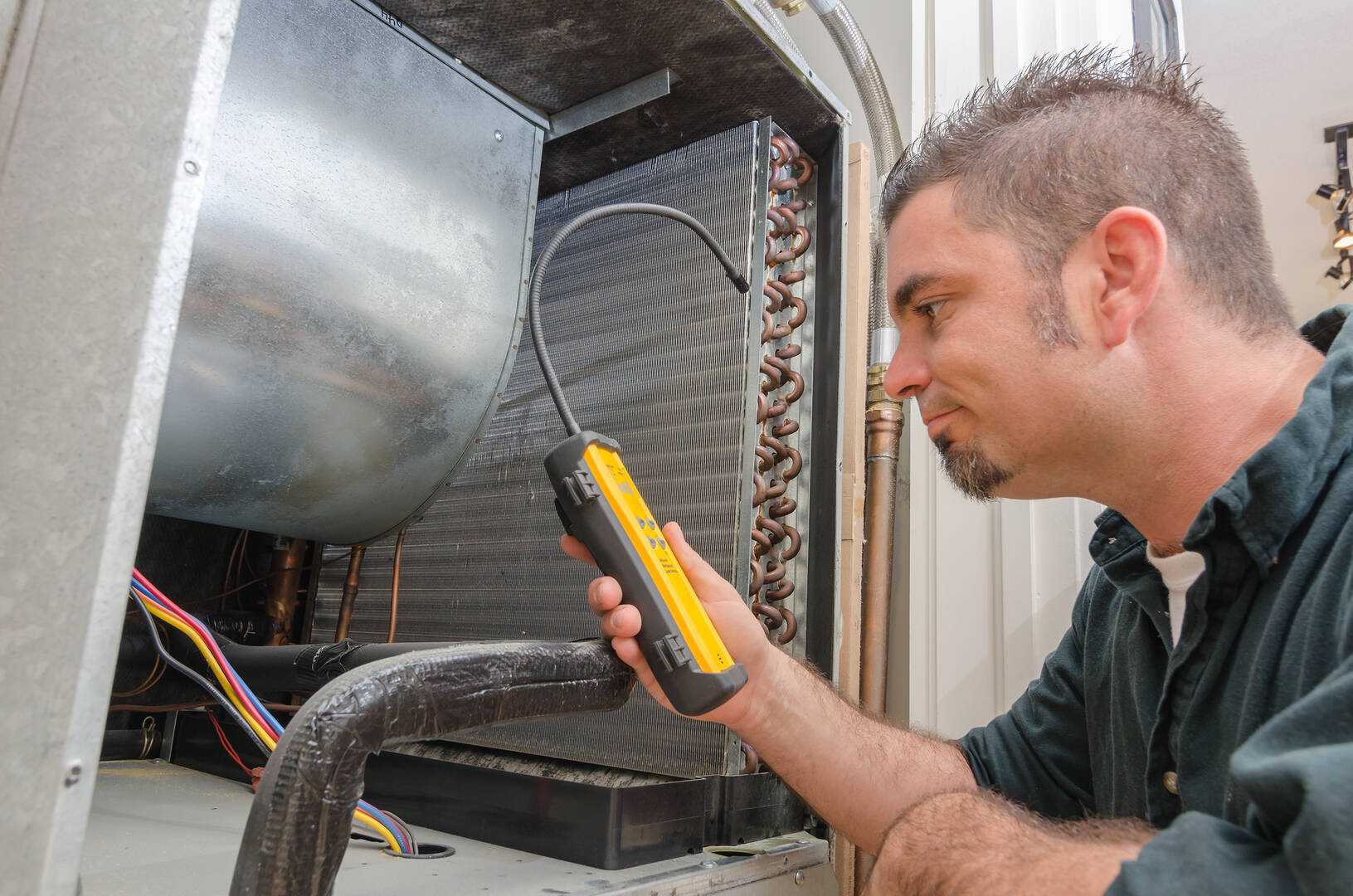 Air Conditioning & Heating Solutions logo