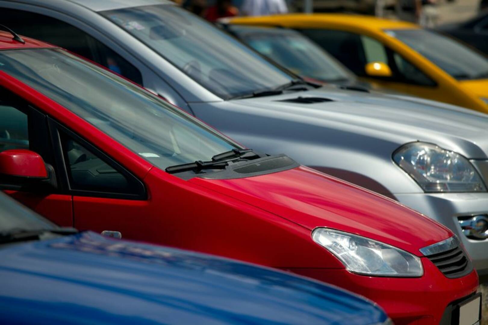 Unique - Automotive Experts logo