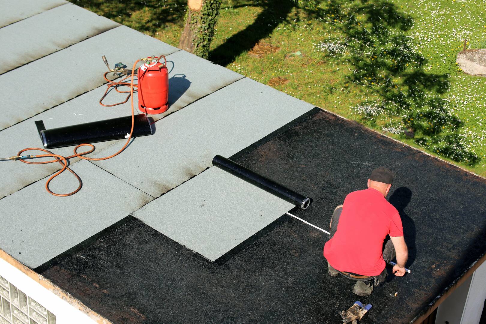 Discount Roofing of Nevada LLC logo