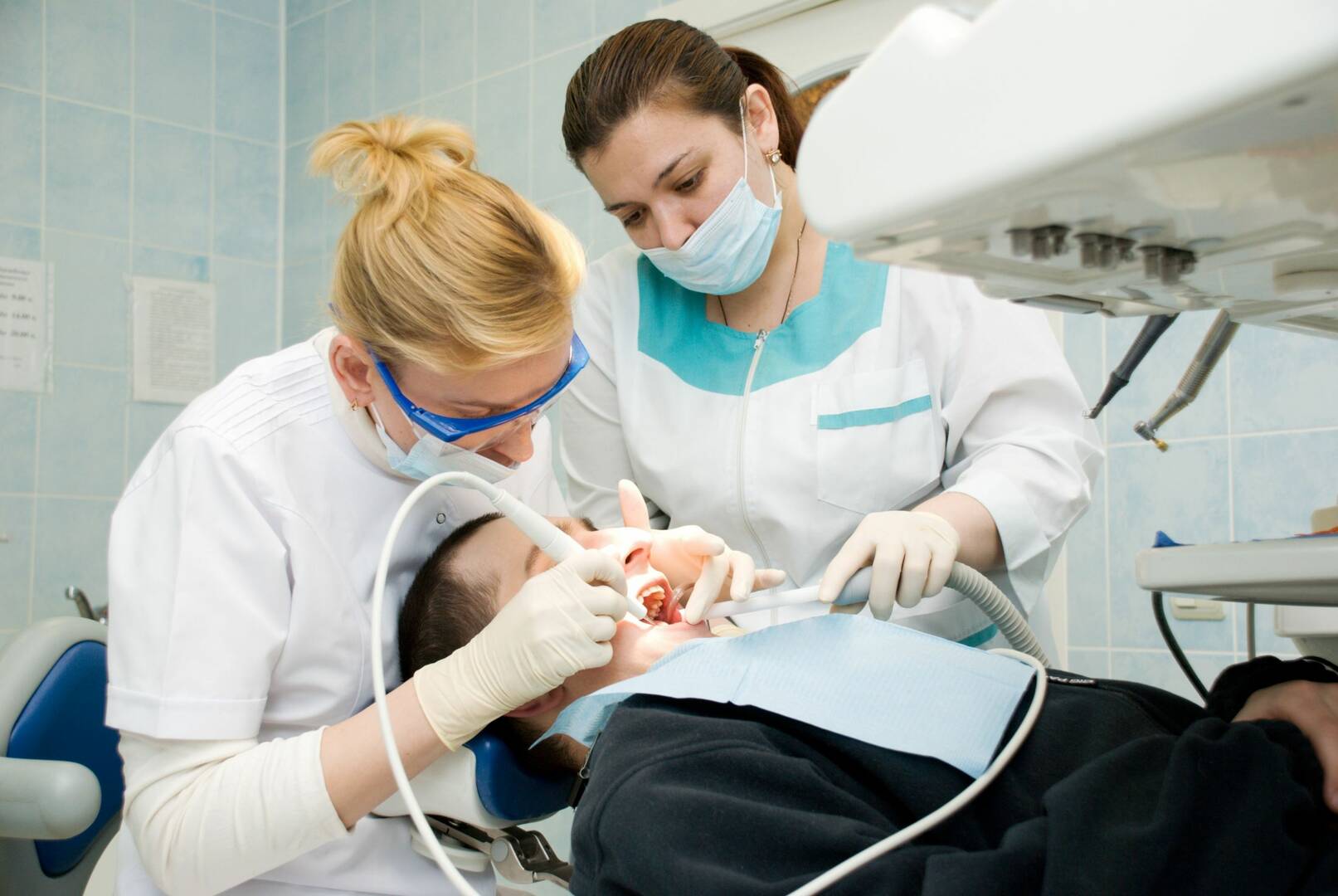 Davis & Beyer DDS PA logo